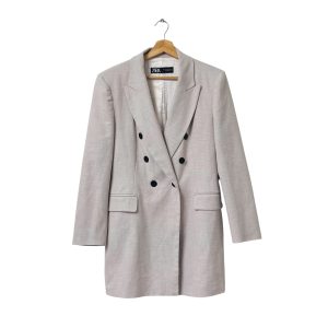 BLAZER Talla L (ZARA)